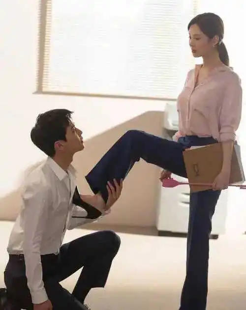 “你在ds关系中属于哪种角色？来测测你的秘密倾向！” 一